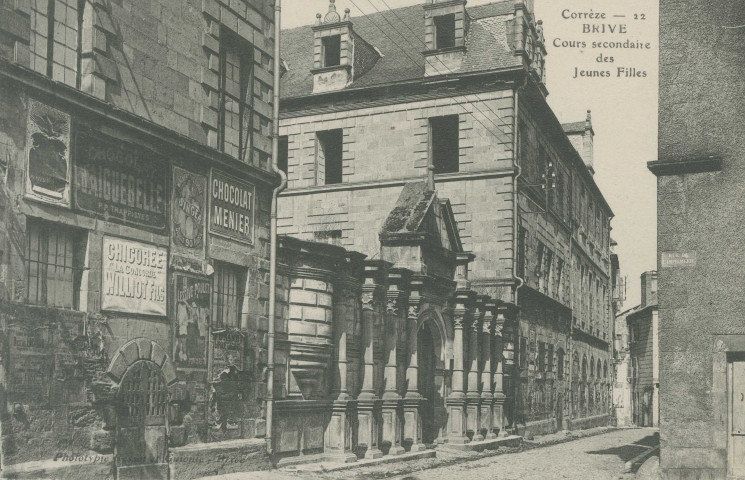 Brive-la-Gaillarde : "Corrèze - 22 - Brive - Cours secondaire des jeunes filles".