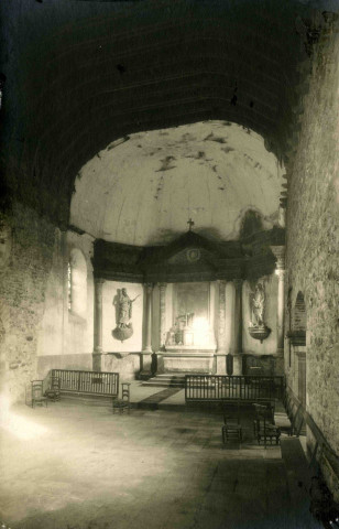 La nef et le choeur.