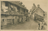Argentat : "La douce France - 25 - le Limousin - Argentat (Corrèze) - Vieilles maisons".
