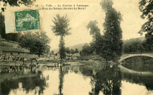 "28. - Tulle. - La Corrèze à Lamarque. Le Pont des Soldats (derrière La Botte)".