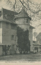 Naves : "Naves (Corrèze) - Le château de Césarin".