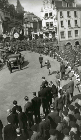 Visite du maréchal Pétain.