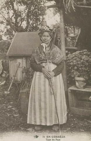 Folklore : "31 En Corrèze - Type du pays".