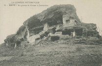 Noailles : "La Corrèze pittoresque - 33 - Brive - Un groupe de grottes à Lamouroux".
