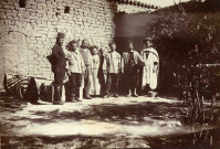 Un groupe composé en partie du personnel de la station de remonte.