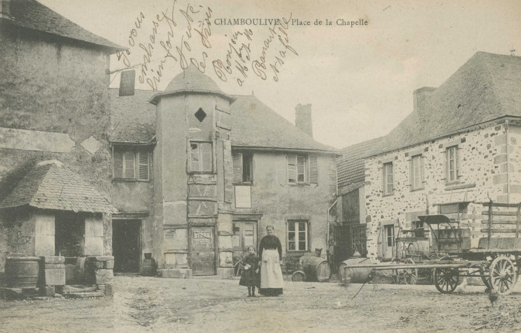 Chamboulive : "7 - Chamboulive - Place de la Chapelle".