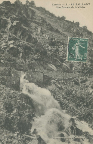 Voutezac : "Corrèze - 8 - Le Saillant - Une cascade de la Vézère".