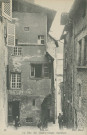 Tulle : "43 - Tulle. La rue des quatre-vingts marches.".