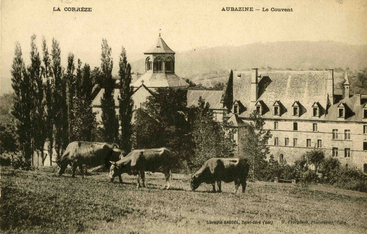"Aubazine - Le Couvent".