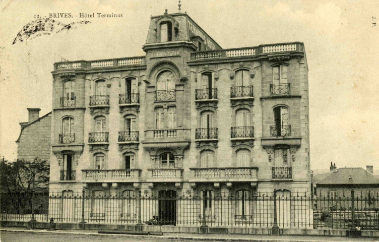 "12. - Brives. - Hôtel Terminus".