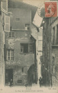 Tulle : "43 - Tulle. La rue des quatre-vingts marches.".