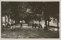 Tulle : "41 Tulle. - La promenade.".