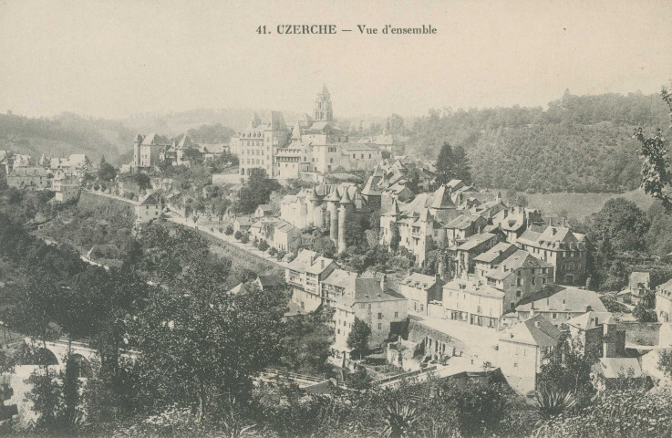 Uzerche : "41. Uzerche - Vue d'ensemble".