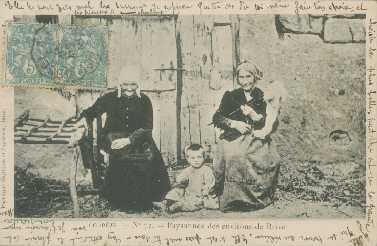 Folklore : "Corrèze - N° 72. - Paysannes des environs de Brive".