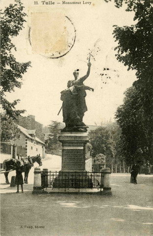 "11. Tulle - Monument Lovy".