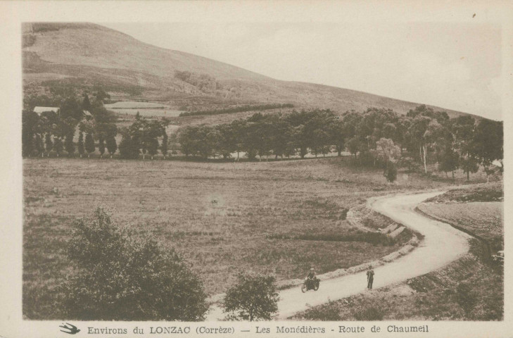 Le Lonzac : "Environs du Lonzac (Corrèze) - Les Monédières - Route de Chaumeil".