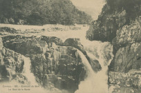 Bort-les-Orgues : "Corrèze. - 195. - Environs de Bort - Le saut de la Saule".