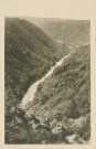 Liginiac : "Le barrage et l'usine hydro-électrique de Marèges (Corrèze) - Vue d'ensemble prise de l'aval".