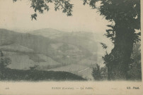 Naves : "106 Naves (Corrèze). - La vallée.".
