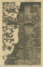 Saint-Setiers : "La Corrèze illustrée - Saint-Setiers - Le Christ en pierre placé sur la façade de l'église. (très ancien)".