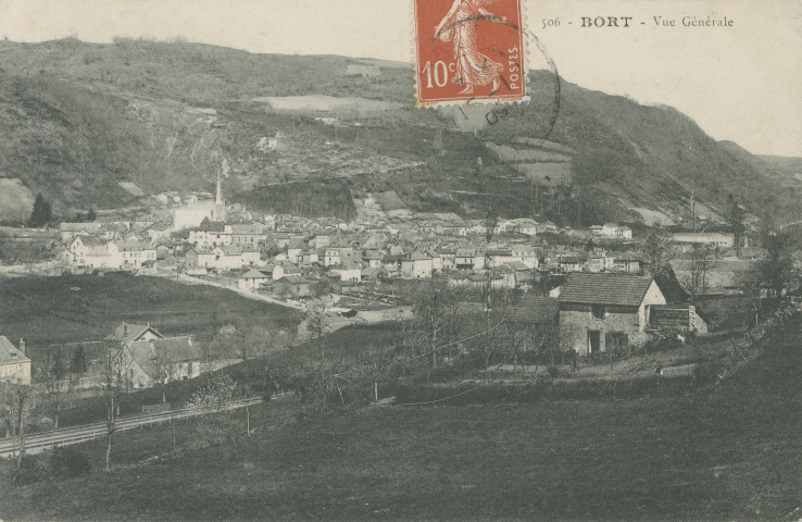 Bort-les-Orgues : "506. Bort - Vue générale".