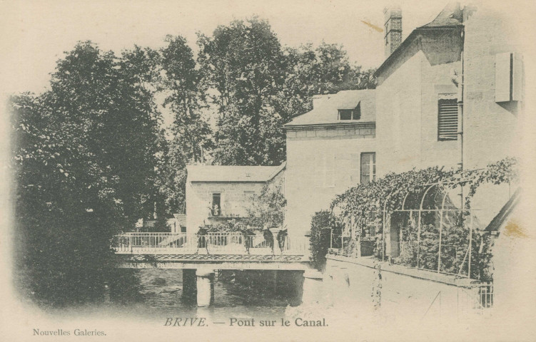 Brive-la-Gaillarde : "Brive. - Pont sur le canal.".