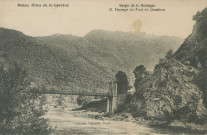 Auriac : "Beaux sites de la Corrèze - Gorges de la Dordogne - 31. Paysage au pont du Chambon".
