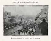 "XIIe fête de l'Eglantine. Le cortège dans la Grande-Rue.