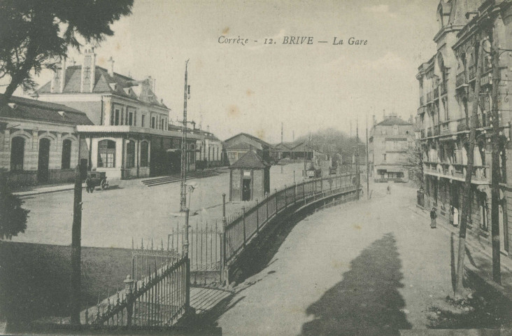 Brive-la-Gaillarde : "Corrèze - 12. Brive - La gare".