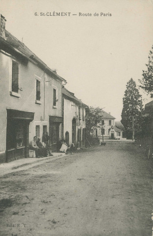 Saint-Clément : "6. St-Clément - Route de Paris".