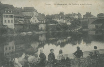 Argentat : "Corrèze - 30. - Argentat - La Dordogne et le faubourg".