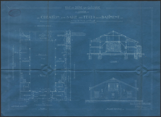Hôtel de ville. Palais de justice. Construction d'un bureau de tourisme et de sanitaires dans le jardin du palais de justice. Salle des fêtes. Hôtel des postes.