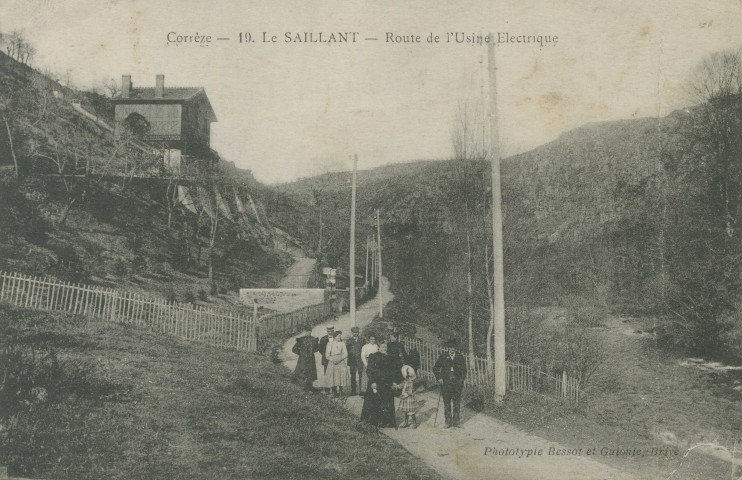Voutezac : "Corrèze - 19. Le Saillant - Route de l'usine électrique".