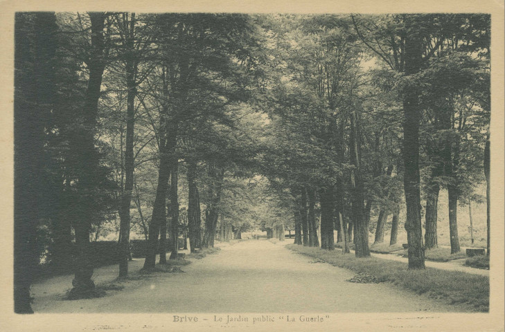 Brive-la-Gaillarde : "Brive - Le jardin public "La Guerle".