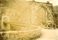 Pont suspendu.