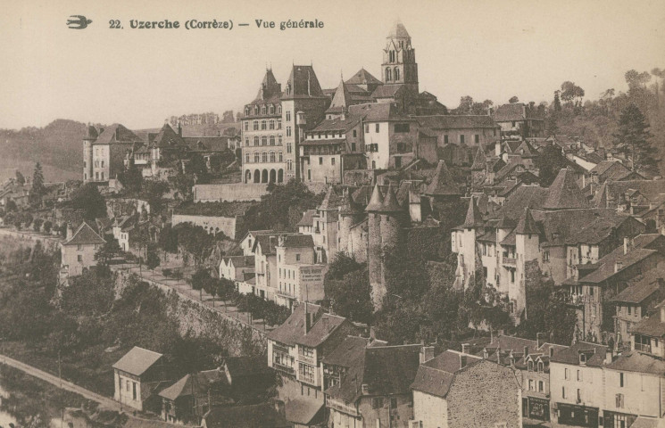 Uzerche : "22. Uzerche (Corrèze) - Vue générale".