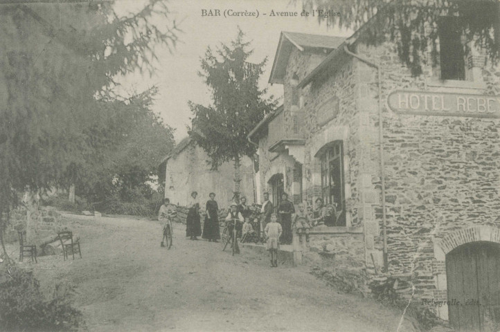 Bar : "Bar (Corrèze) - Avenue de l'église".