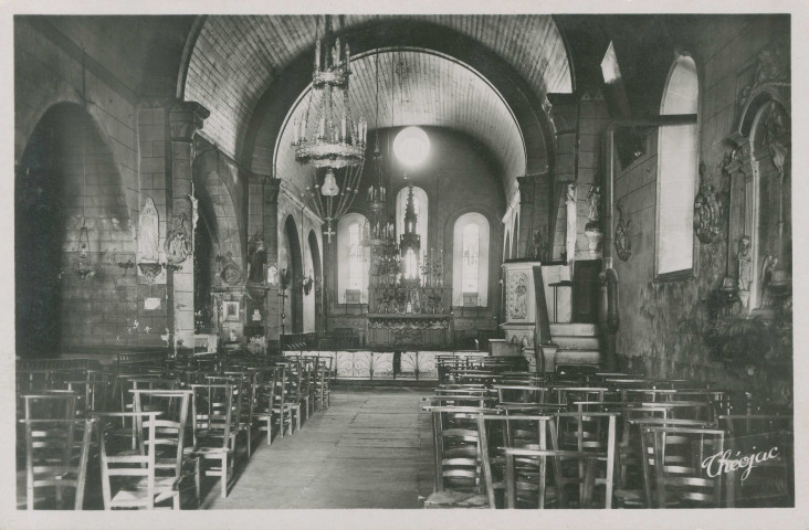 Chamberet : "11.078. Chamberet (Corrèze) - Intérieur de l'église".