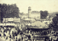 Place de la Guierle, les Foires Franches, manège.