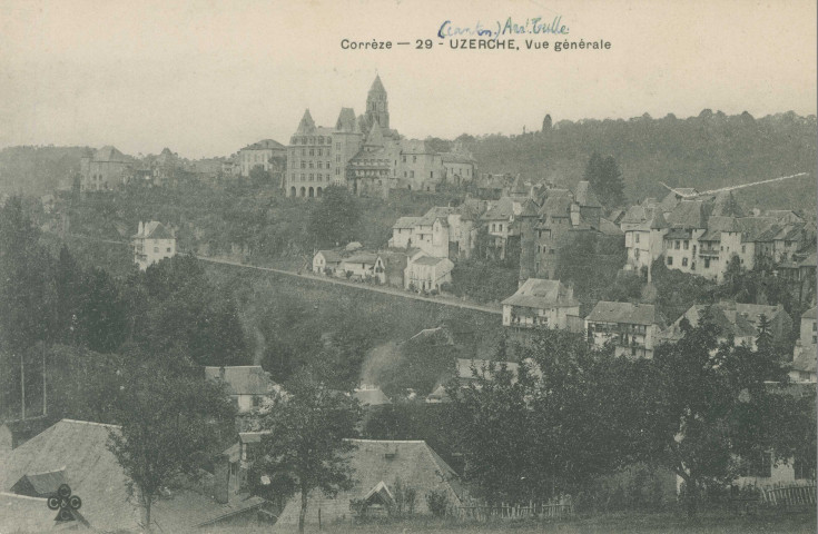 Uzerche : "Corrèze - 29 - Uzerche, vue générale".