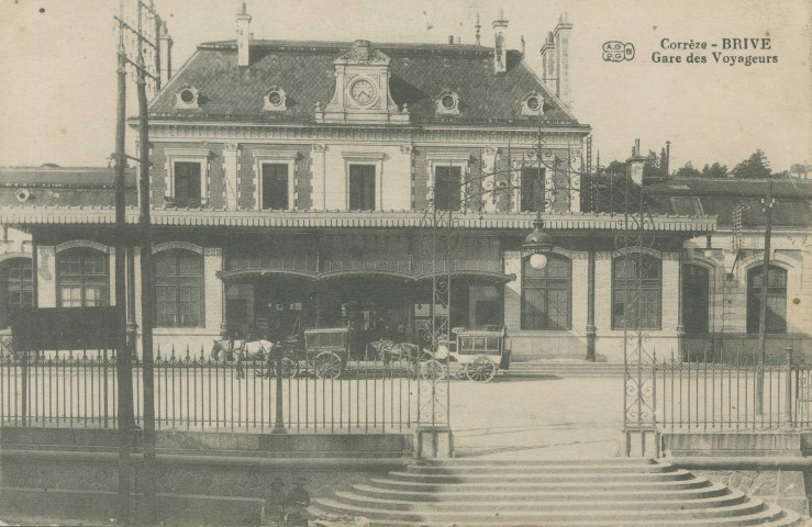Brive-la-Gaillarde : "Corrèze - Brive - Gare des voyageurs".