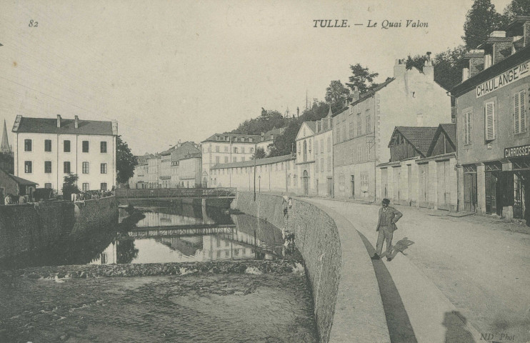 Tulle : "82 Tulle. - Le quai Valon.".