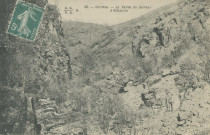 Aubazine : "58. Corrèze - La vallée du Coiroux à Aubazine ".
