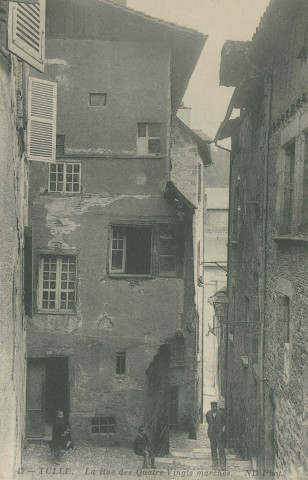 Tulle : "43 - Tulle. La rue des quatre-vingts marches.".