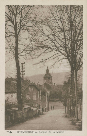 Chamberet : "Chamberet - Avenue de la mairie".