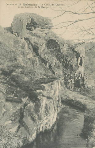 Aubazine : "Corrèze - 19 - Aubazine - le canal du Cogroux et les rochers de la rampe".