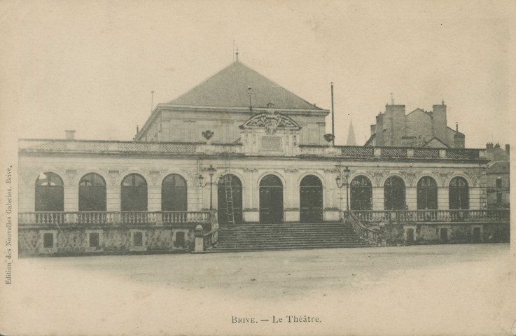 Brive-la-Gaillarde : "Brive. - Le théâtre".