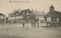 Lubersac : "Lubersac (Corrèze) - La place".
