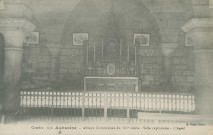 Aubazine : "Corrèze - 638 - Aubazine - Abbaye cistercienne du XIIe siècle - salle capitulaire - L'autel".