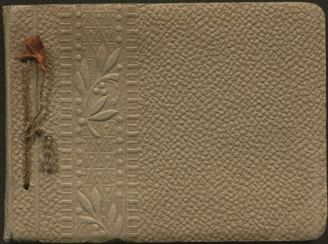 Vues générales de l'album photo.